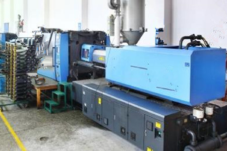 注塑機模具制作和更換步驟，讓設備更好運行